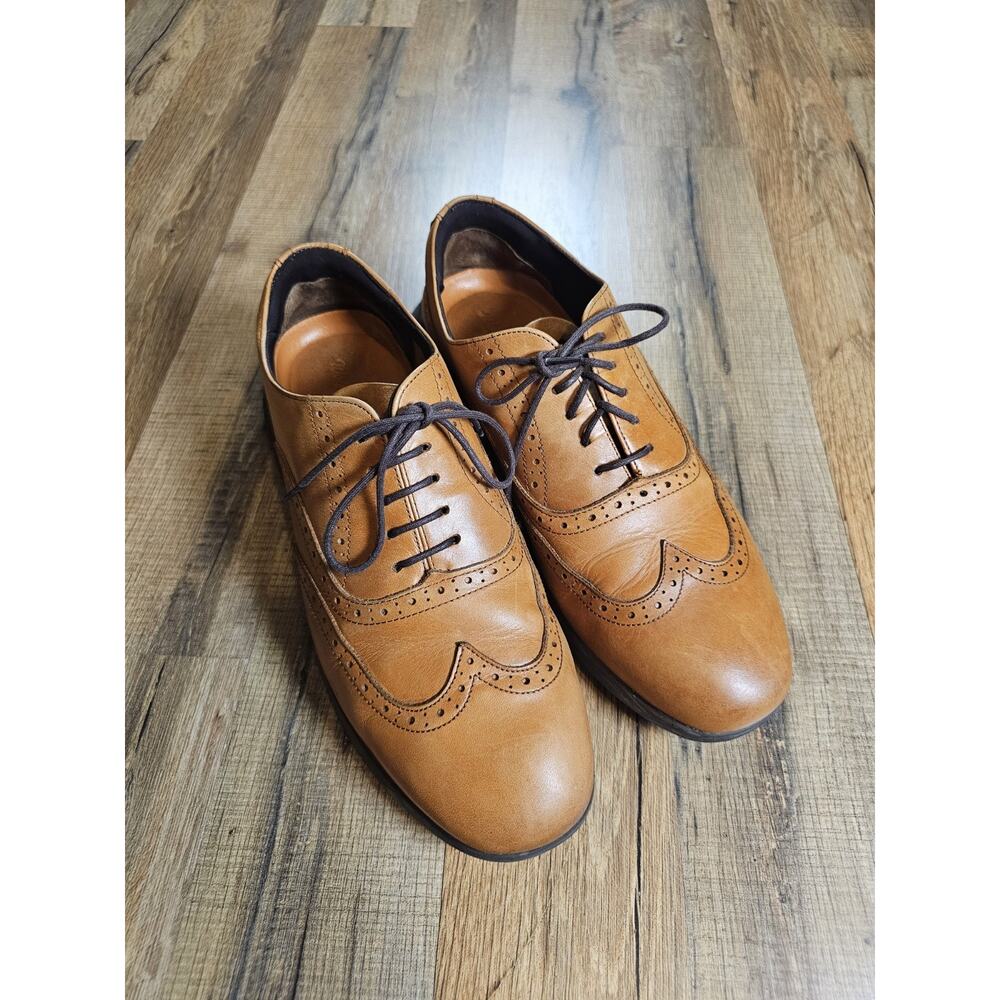 Wolf & Shepherd Crossover Wingtip Oxford Dress Shoe Men's 9 Honey Brown $295